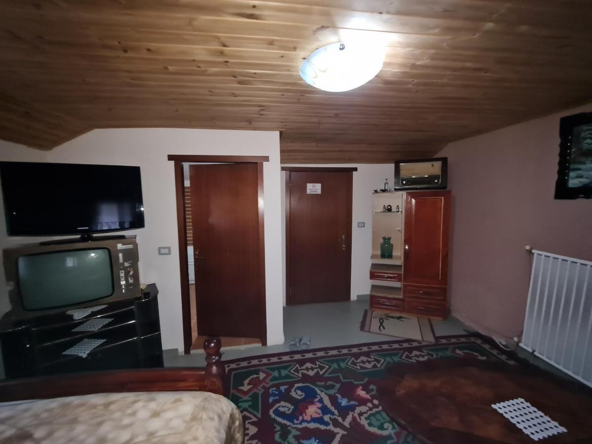 Sofra Kolonjare Agroturizem Hotel Erseke Exterior foto