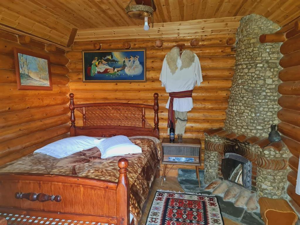 Sofra Kolonjare Agroturizem Hotel Erseke Exterior foto